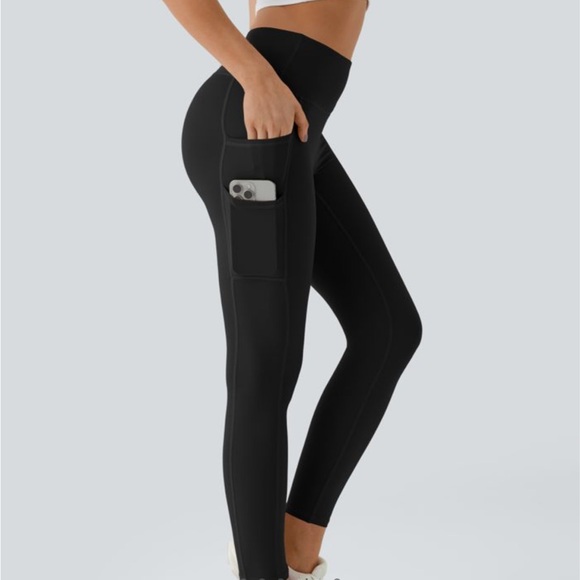 Halara UltraSculpt™ SoCinched High Waisted Tummy Control Shaping Legging - Picture 5 of 9